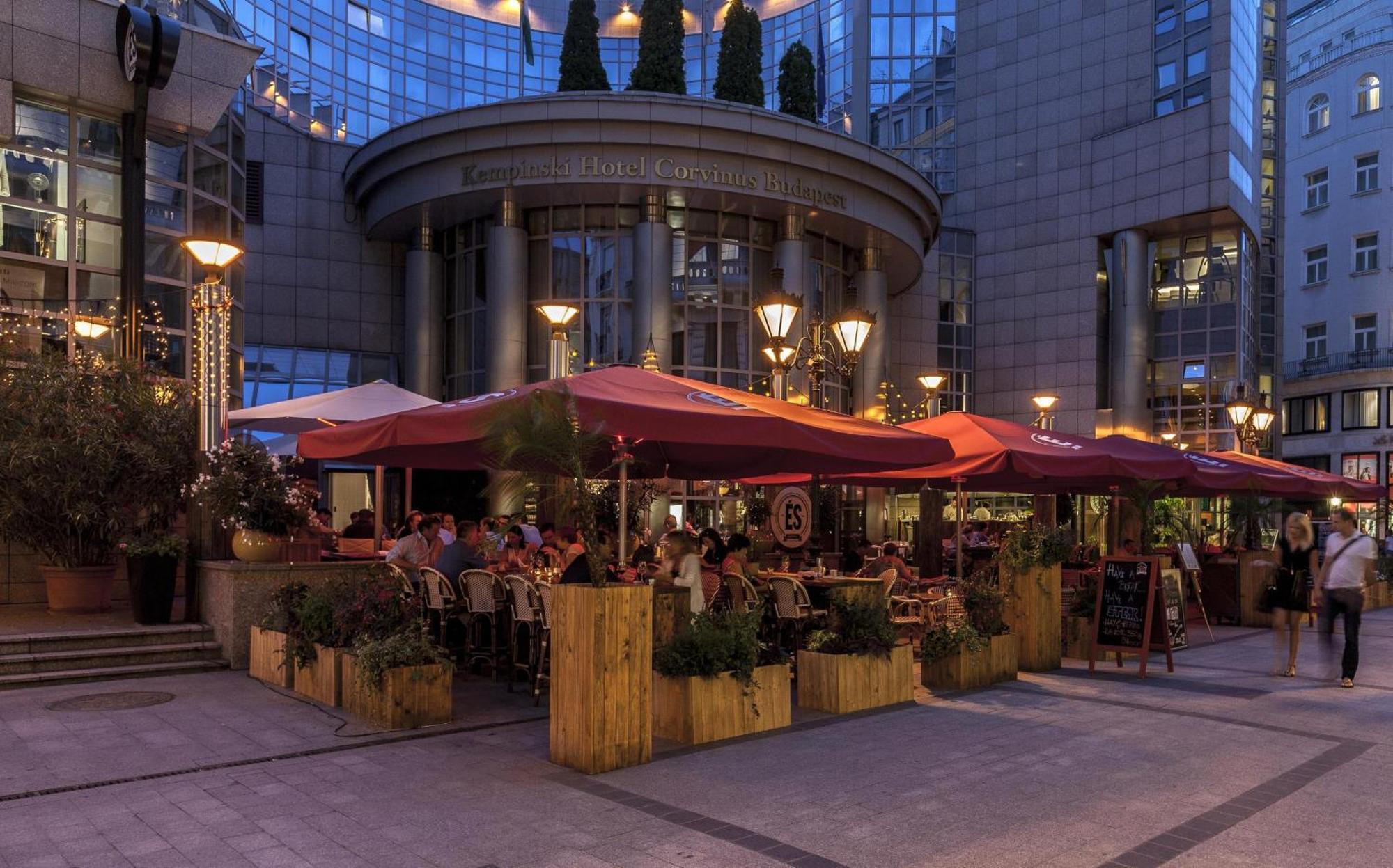 Kempinski Hotel Corvinus Budapest Exterior photo