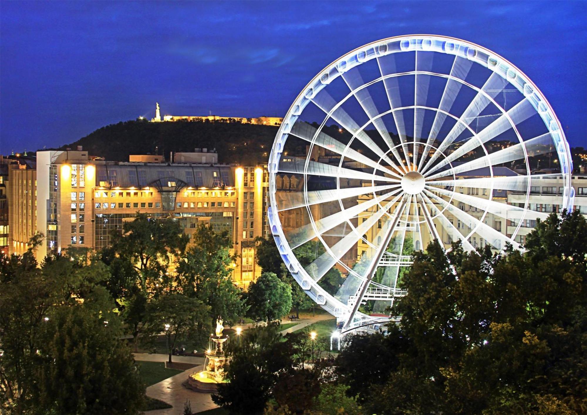 Kempinski Hotel Corvinus Budapest Exterior photo